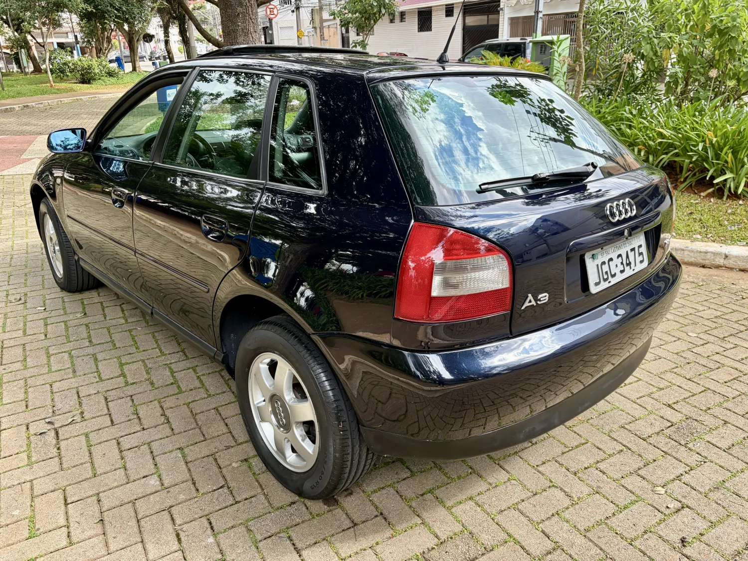 avv-audi-a3-venda-984330a-imagem-010