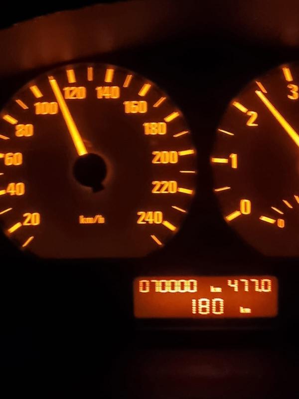avv-bmw-323ivenda-6us9lg3-imagem-001