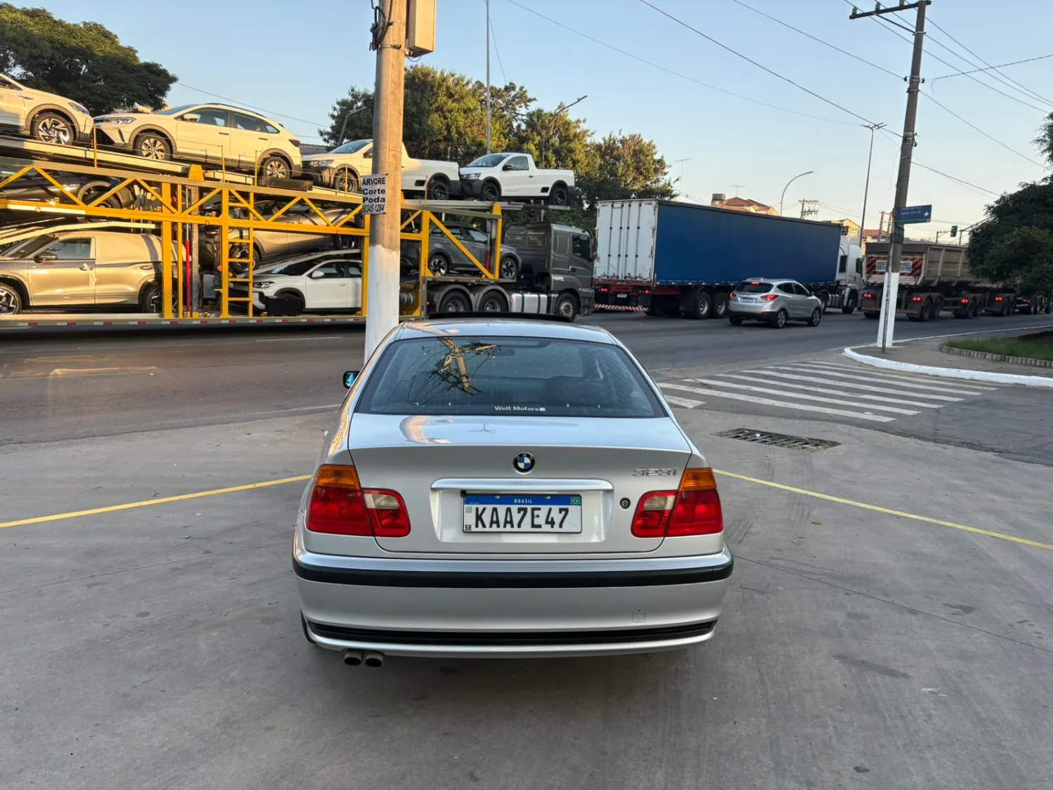 avv-bmw-323ivenda-6us9lg3-imagem-005