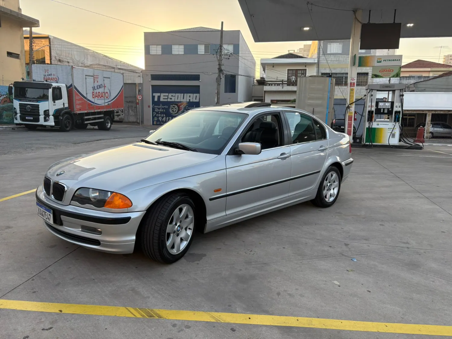 avv-bmw-323ivenda-6us9lg3-imagem-009