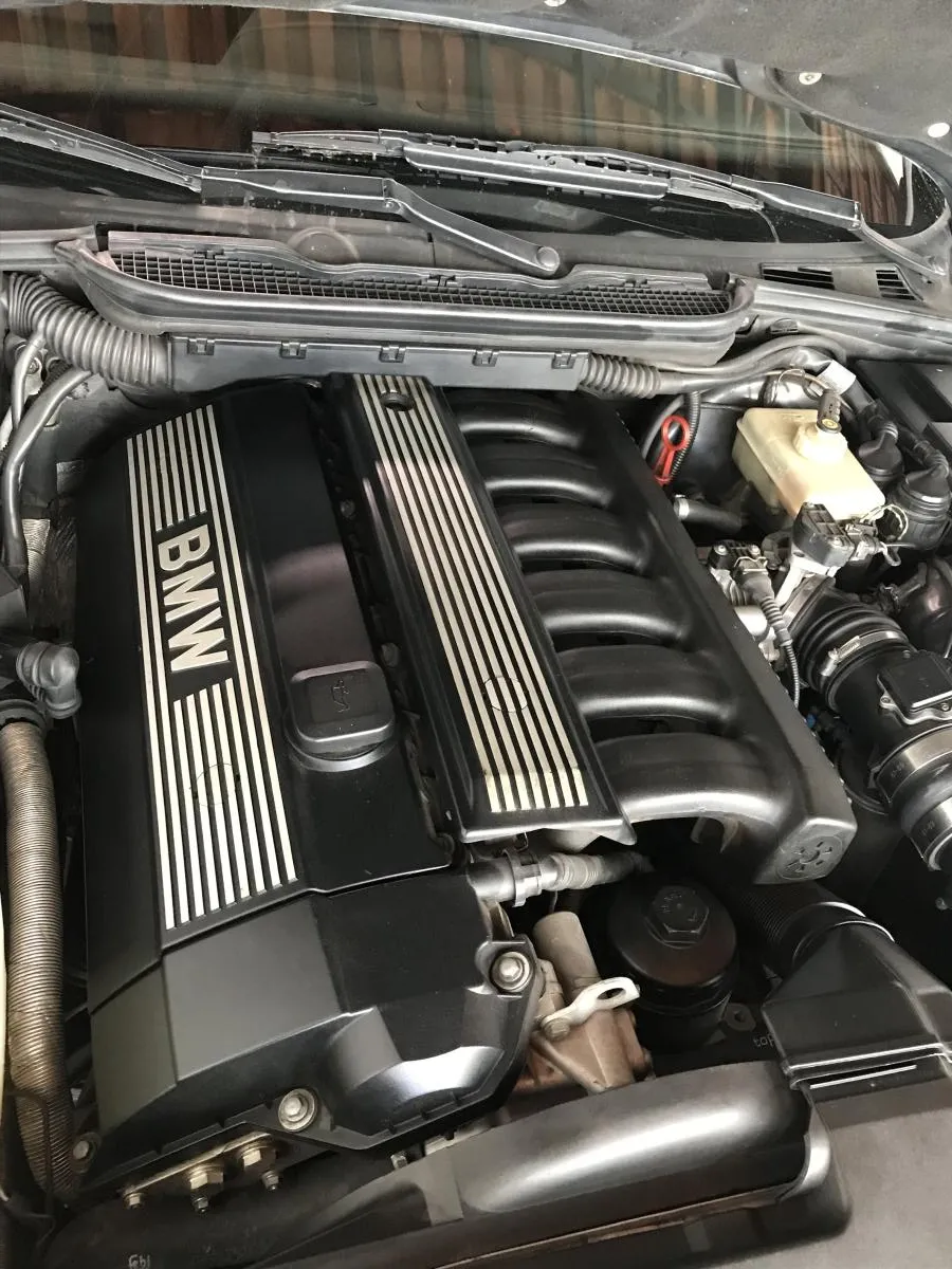 avv-bmw-328i-touring-mec-venda-es4gdut-imagem-006
