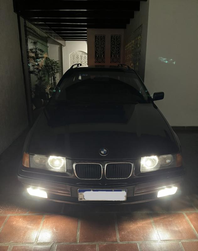 avv-bmw-328i-touring-mec-venda-es4gdut-imagem-009