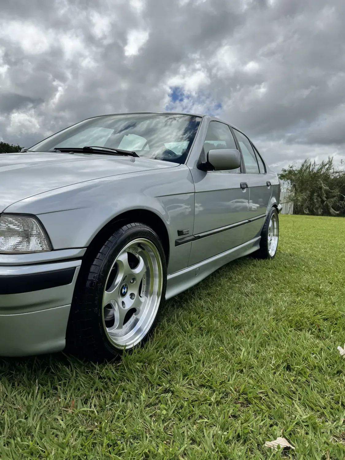 avv-bmw-328i-venda-e3c2c81-imagem-012