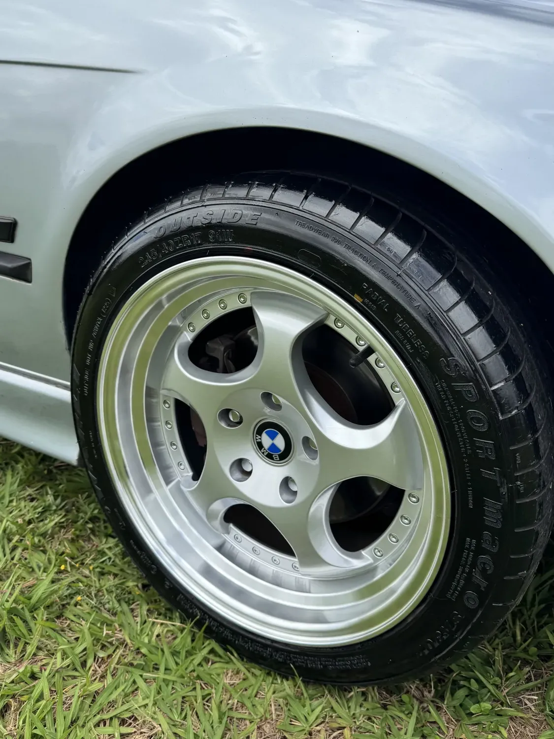 avv-bmw-328i-venda-e3c2c81-imagem-013