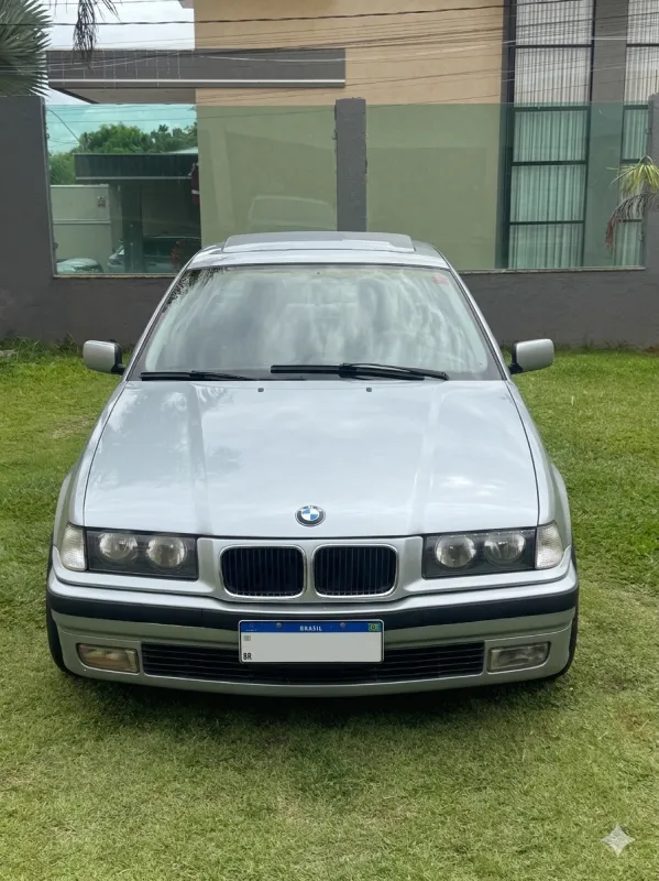 avv-bmw-328i-venda-e3c2c81-imagem-022