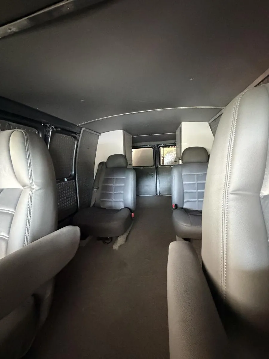 avv-chevrolet-g20-van-furgo-venda-rq4vg6s-imagem-008