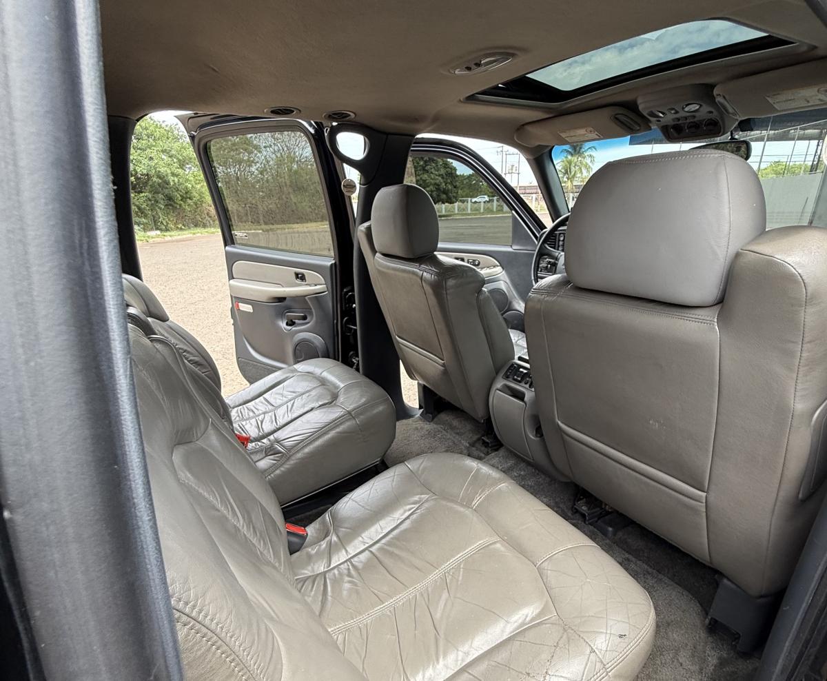 avv-chevrolet-suburban-lt-venda-jg2ah2z-imagem-001