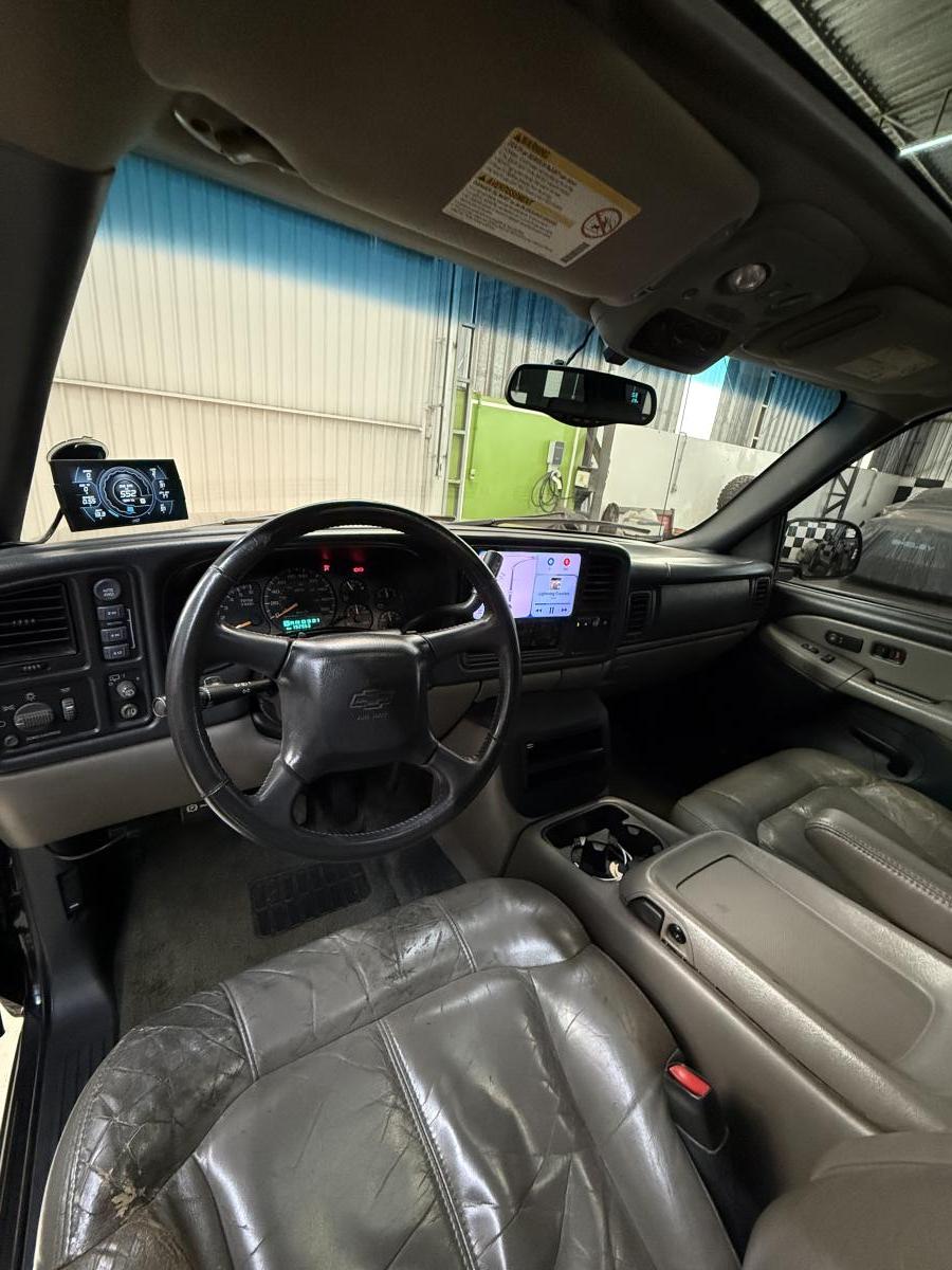 avv-chevrolet-suburban-lt-venda-jg2ah2z-imagem-006