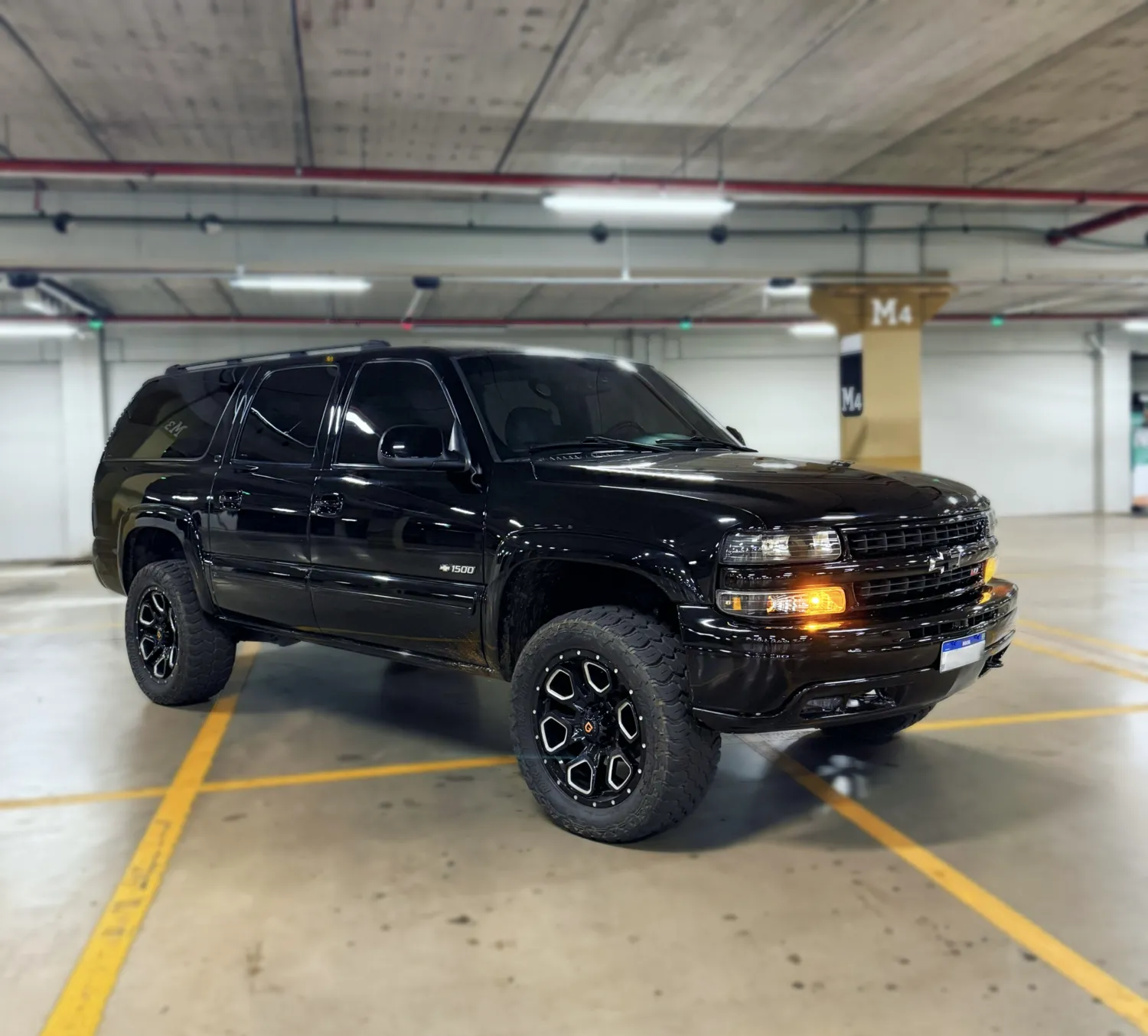 avv-chevrolet-suburban-lt-venda-jg2ah2z-imagem-011