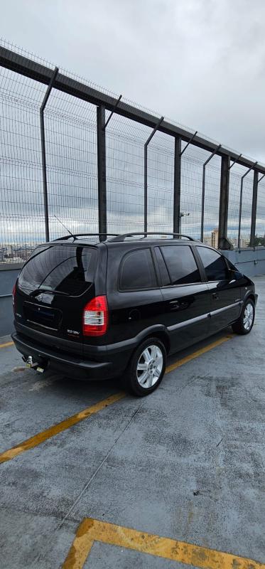 avv-chevrolet-zafira-elegance-venda-orpk95m-imagem-009