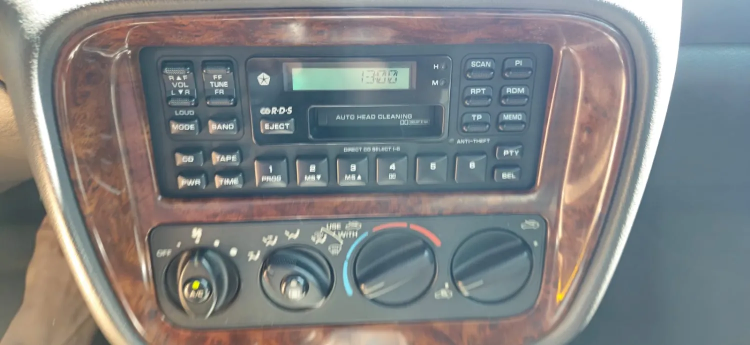 avv-chrysler-stratus-lx-conversivel-venda-xx96r4g-imagem-007