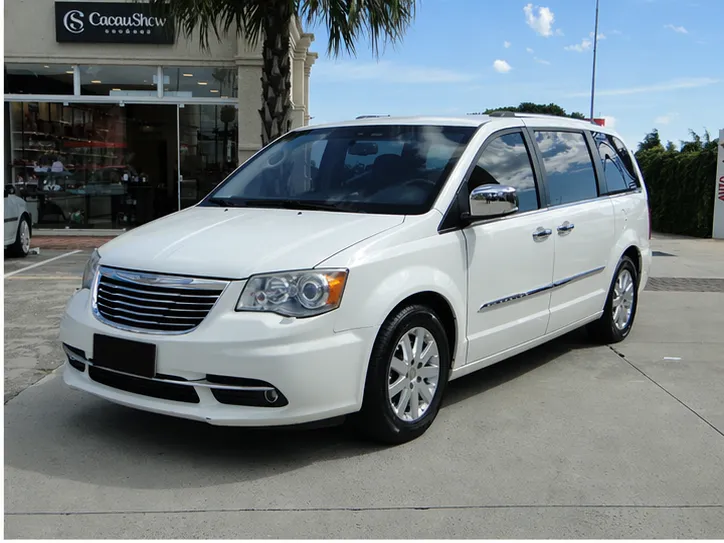 avv-chrysler-town-country-venda-11d7f08-imagem-001