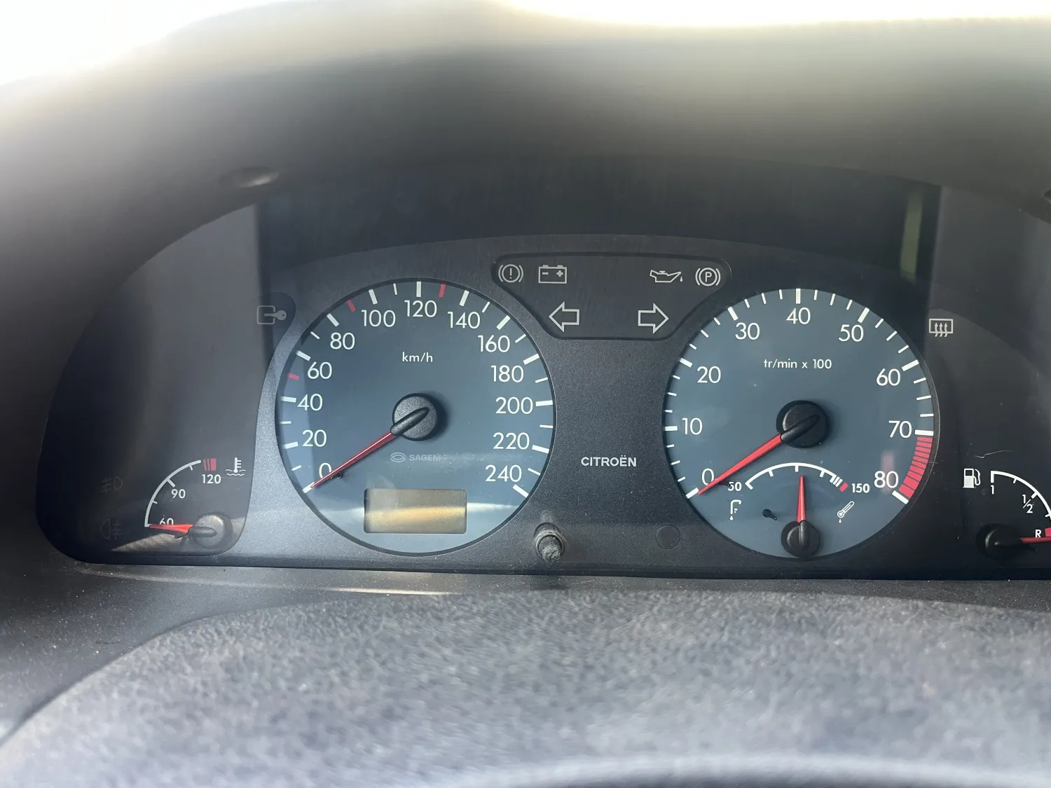 avv-citroen-xsara-venda-9cdd198-imagem-012