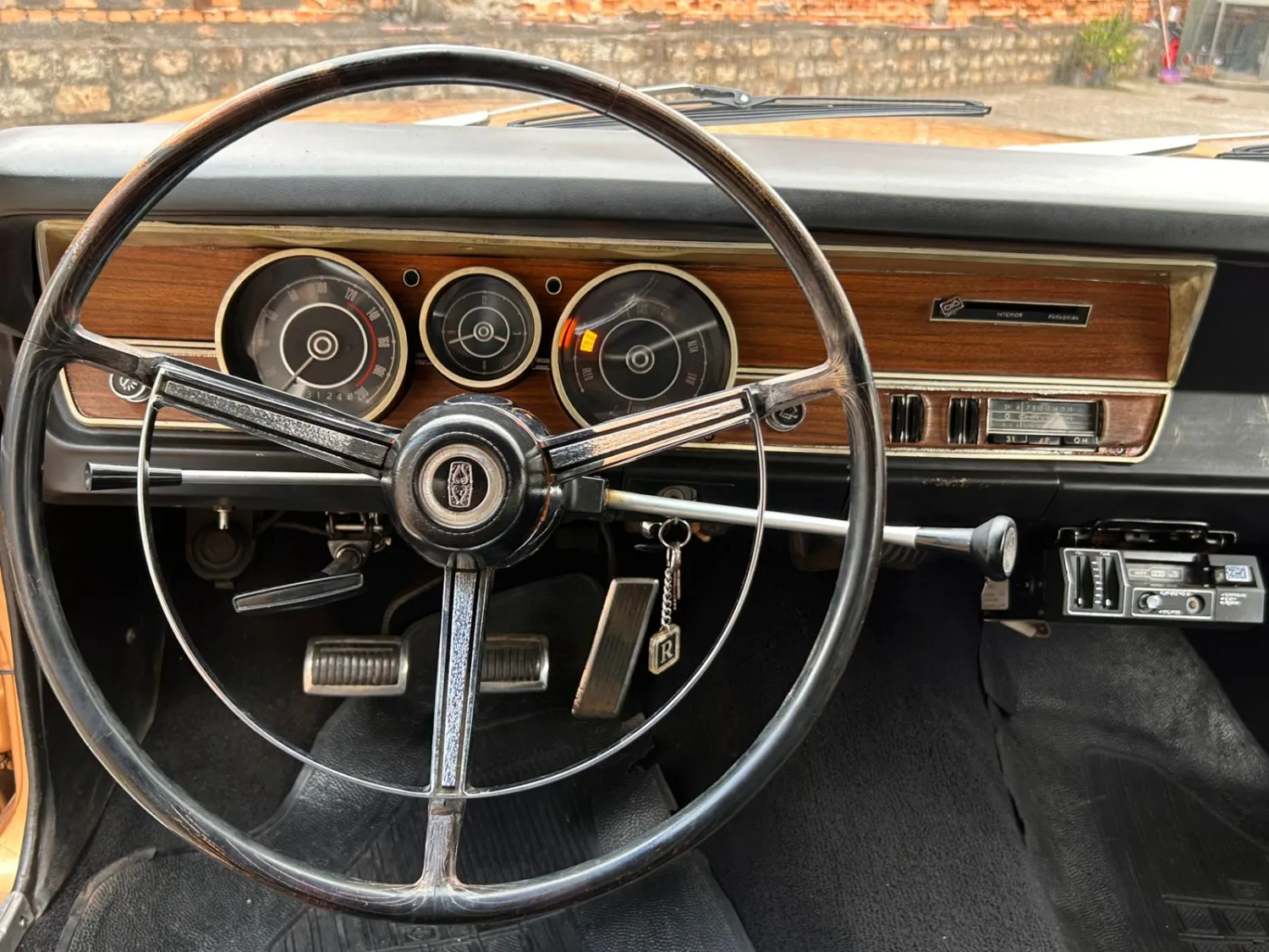 avv-dodge-dart-dart-gran-sedan-venda-23t36he-imagem-002