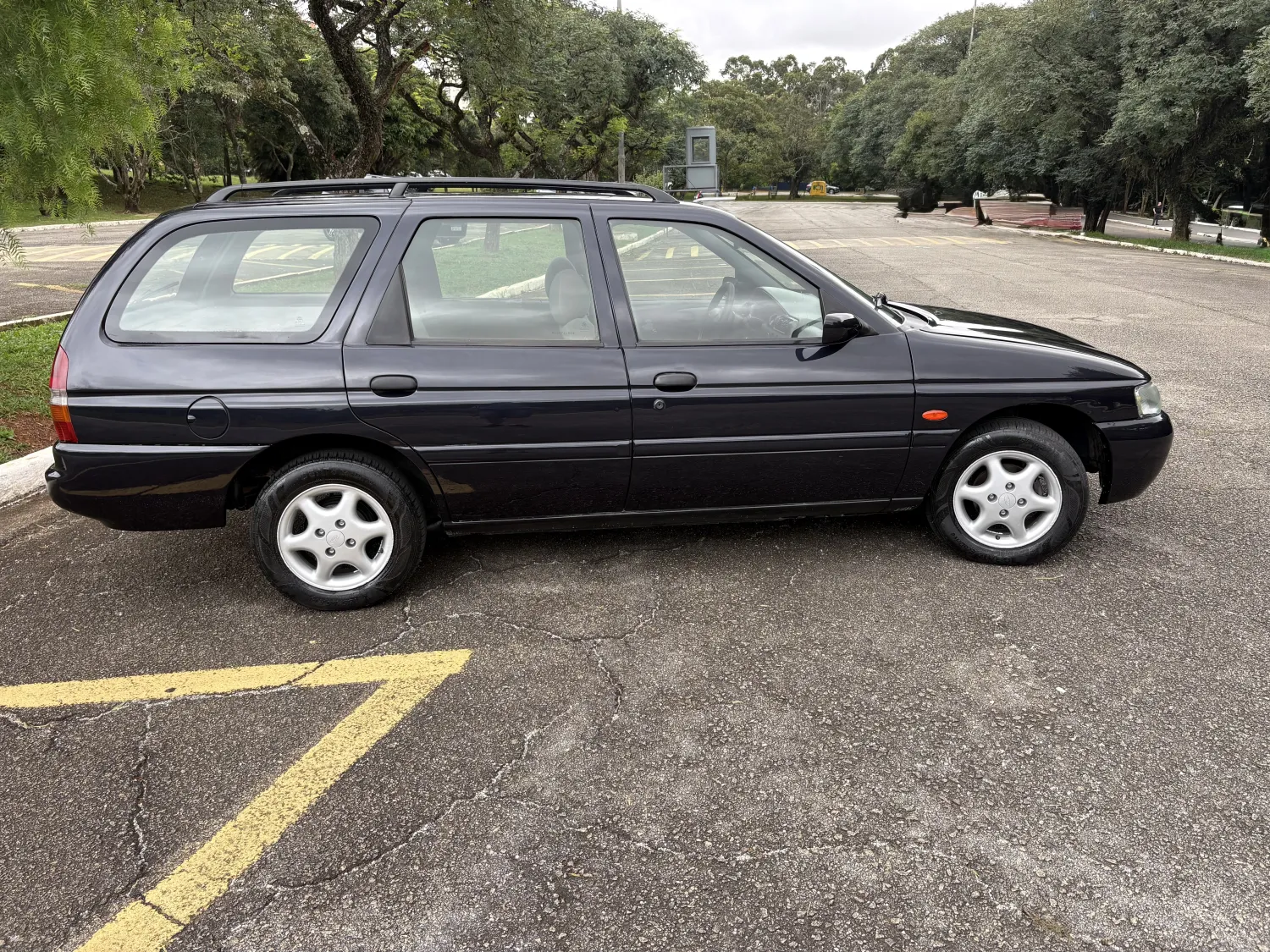 avv-ford-escort-sw-glx-venda-6h1p4qs-imagem-005