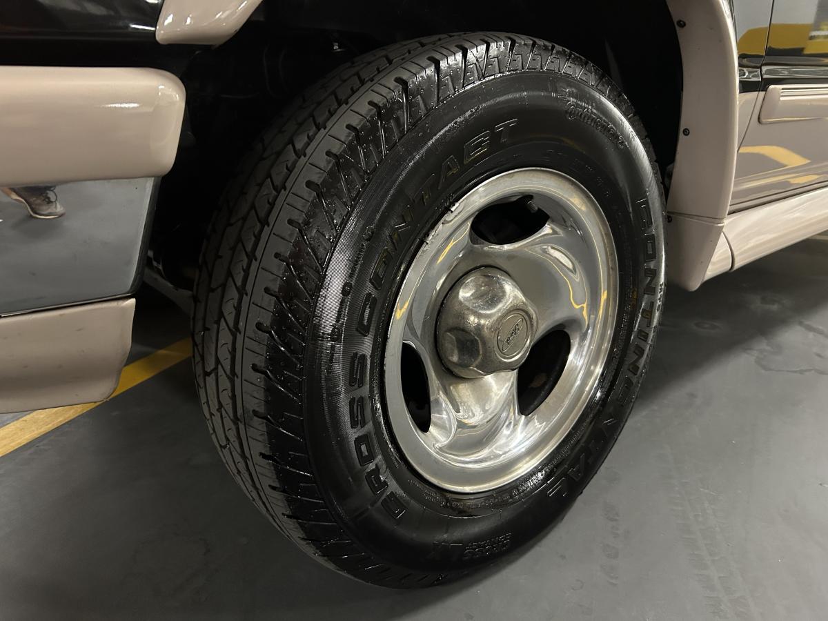 avv-ford-explorer-eddie-bauer-venda-8k7y947-imagem-003