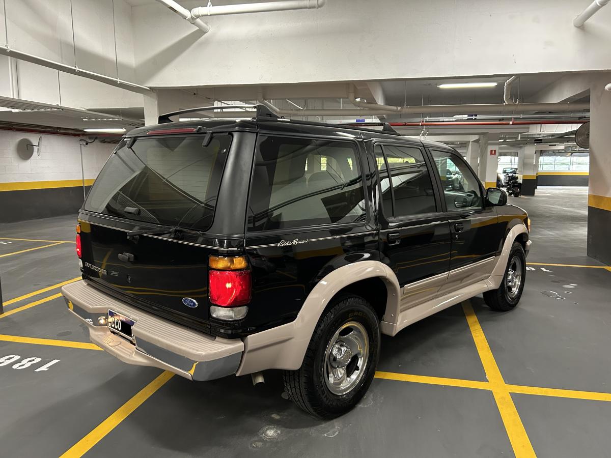 avv-ford-explorer-eddie-bauer-venda-8k7y947-imagem-009