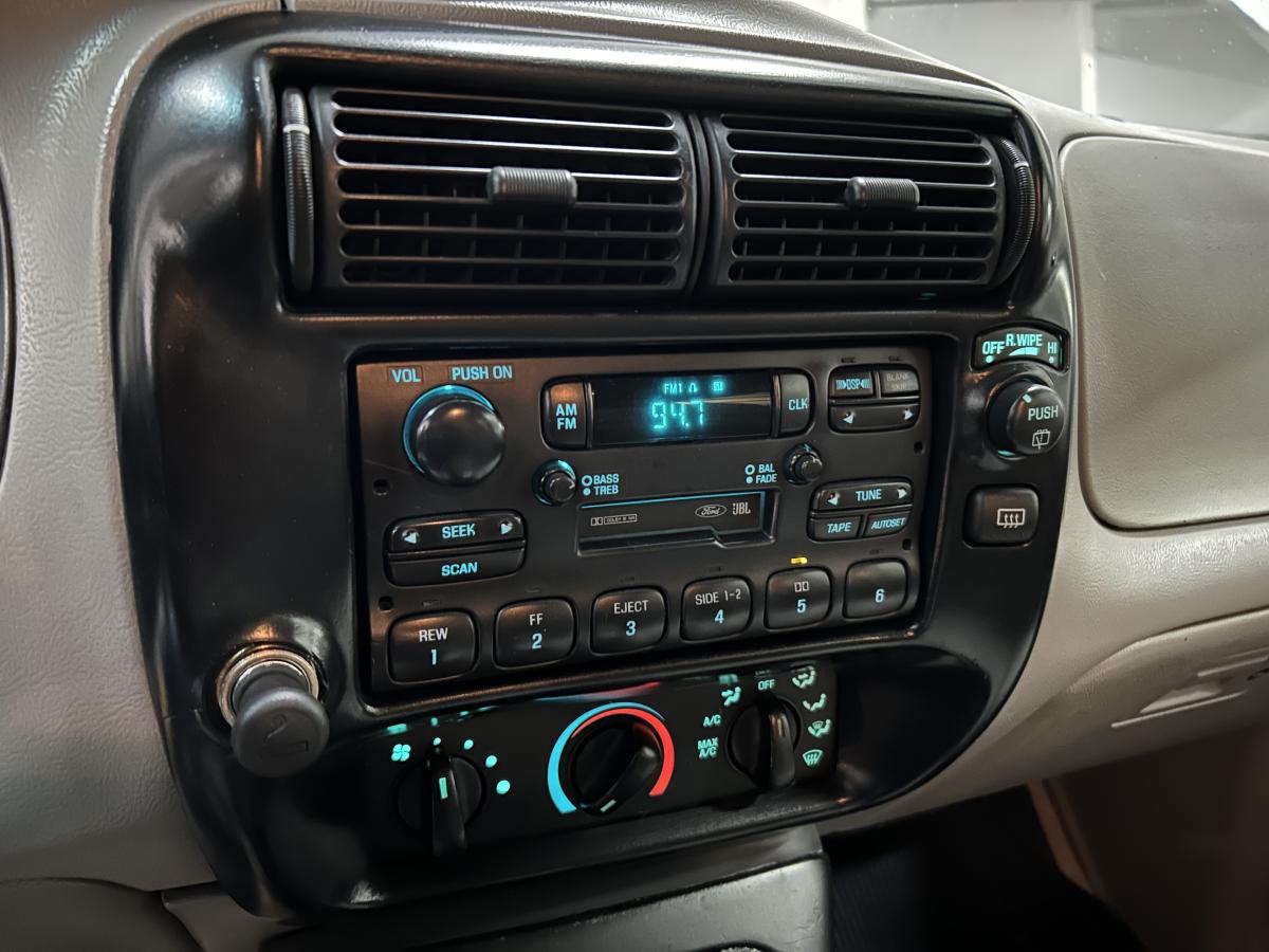 avv-ford-explorer-eddie-bauer-venda-8k7y947-imagem-019