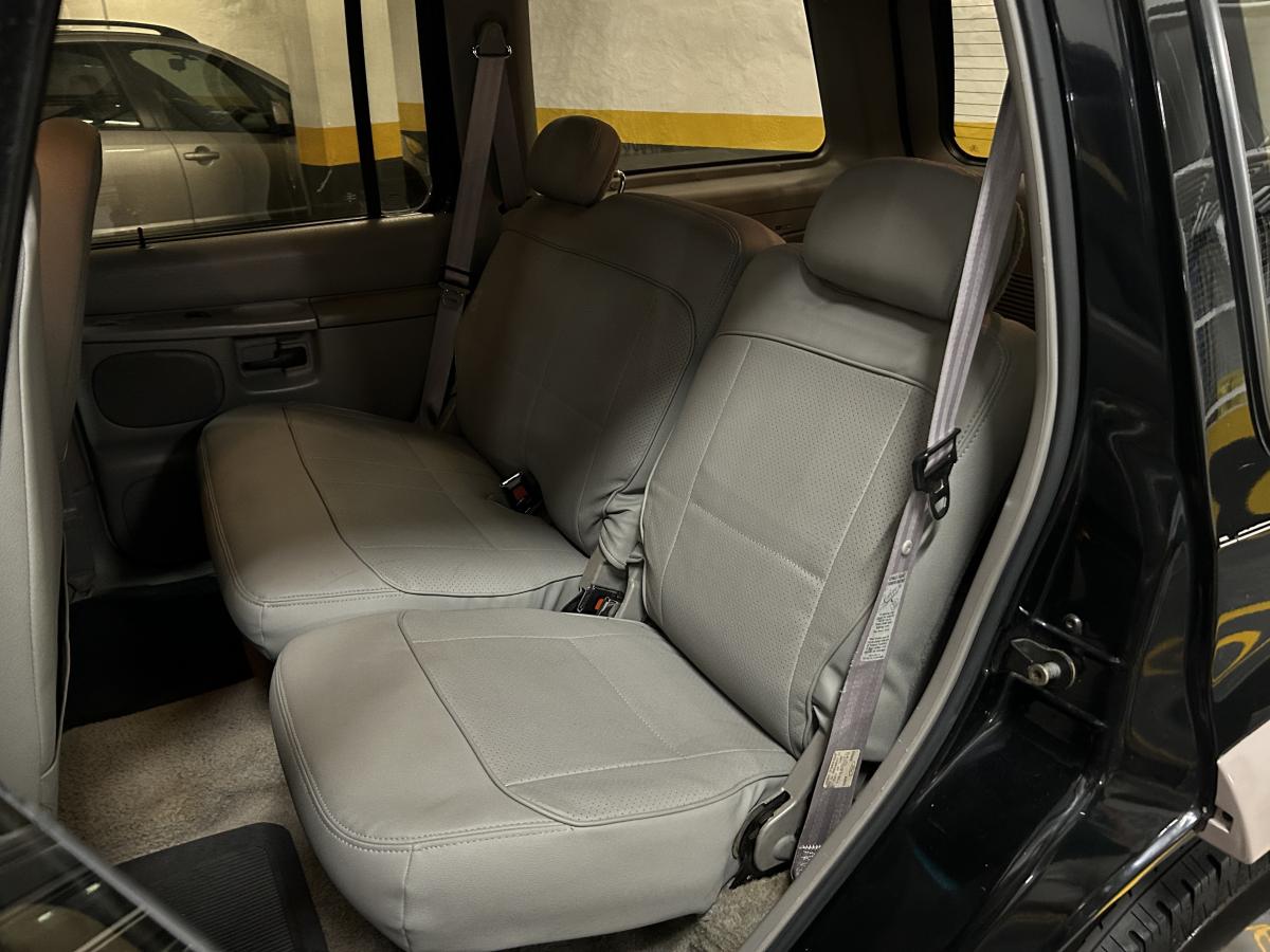 avv-ford-explorer-eddie-bauer-venda-8k7y947-imagem-028