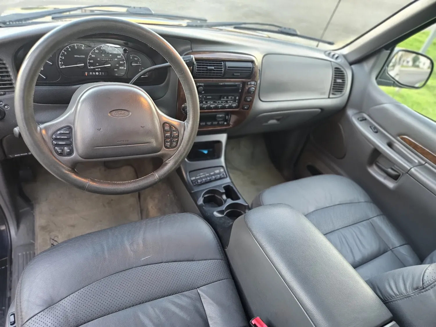 avv-ford-explorer-venda-271f0f9-imagem-014
