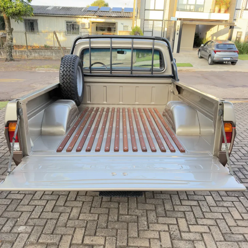 avv-ford-f100-cs-6cc-venda-y2sh743-imagem-016