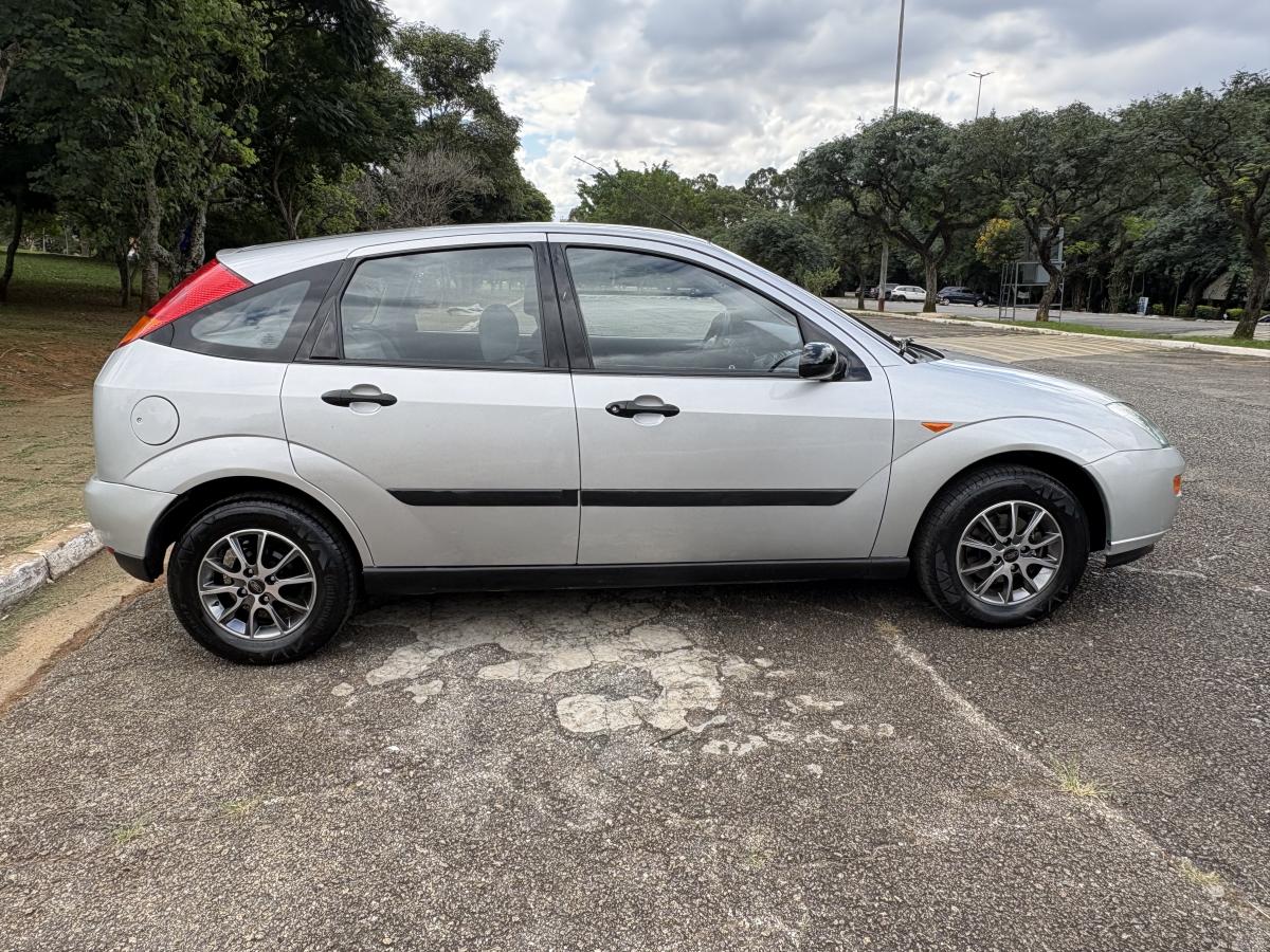 avv-ford-focus-glx-hatch-venda-ybe6vpw-imagem-002