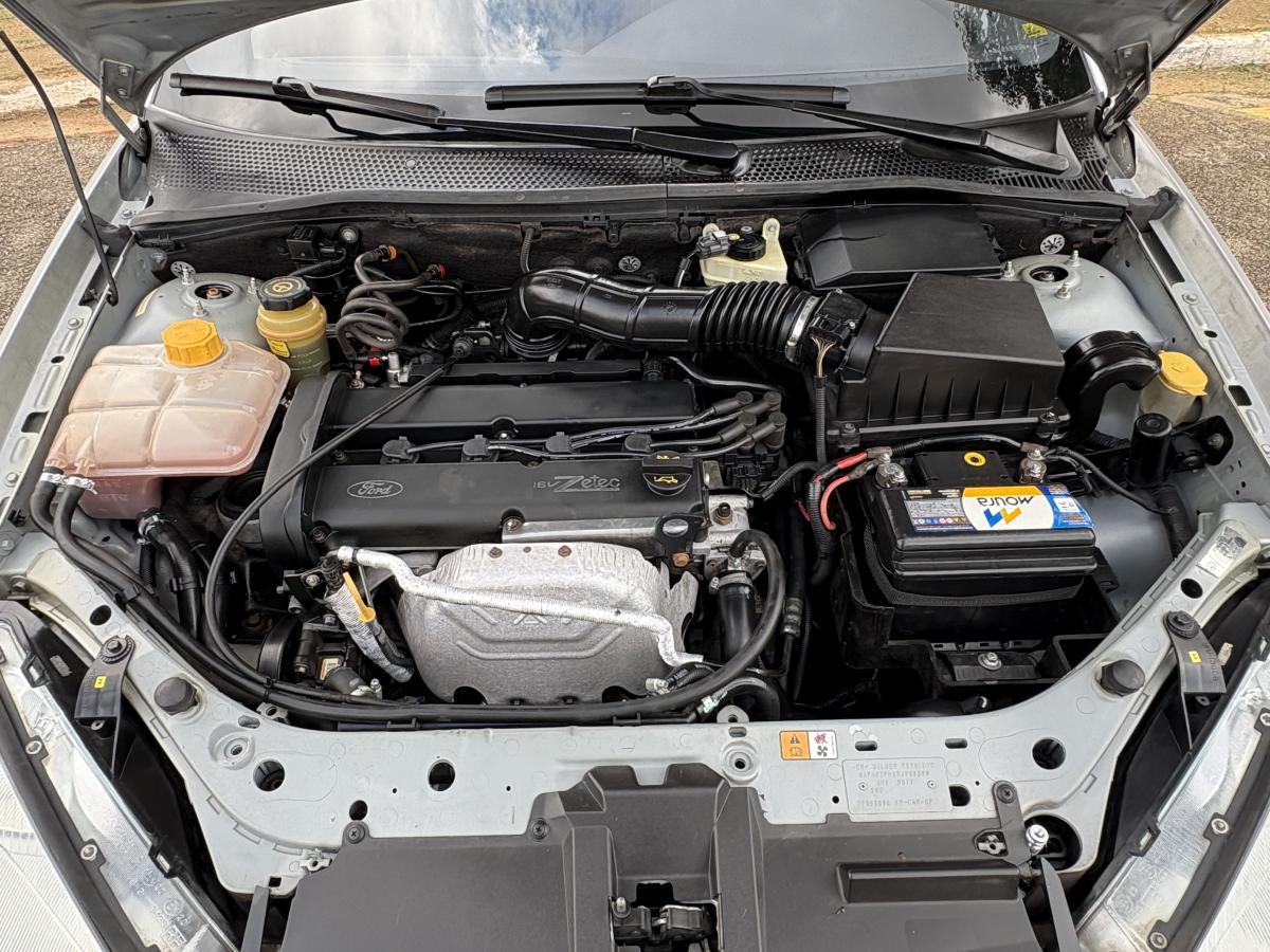 avv-ford-focus-glx-hatch-venda-ybe6vpw-imagem-011