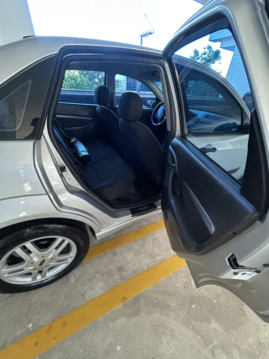 avv-ford-focus-venda-0a3a35e-imagem-009