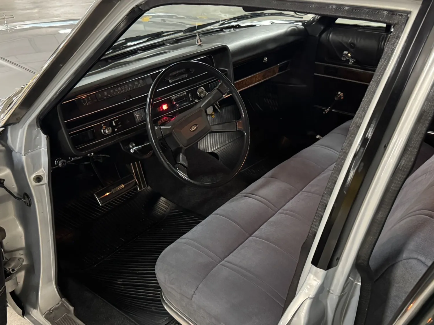 avv-ford-landau-venda-dbb6119-imagem-018