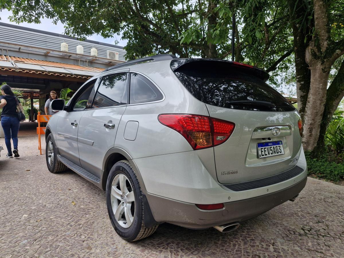avv-hyundai-veracruz-3-8-v6-venda-6ehij90-imagem-008