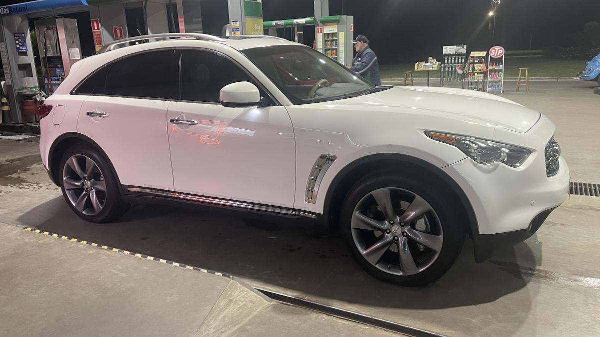avv-infiniti-fx35-fx-505-0-v8-390-venda-8wkgck8-imagem-003