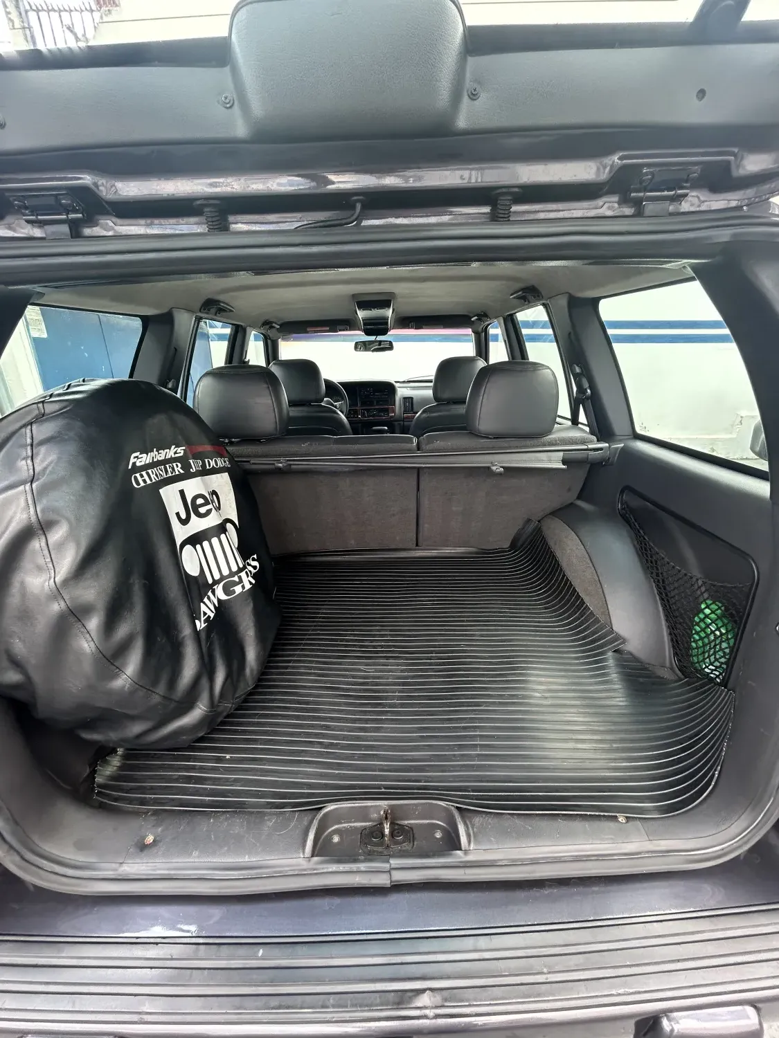 avv-jeep-grand-cherokee-venda-bbfeef4-imagem-008