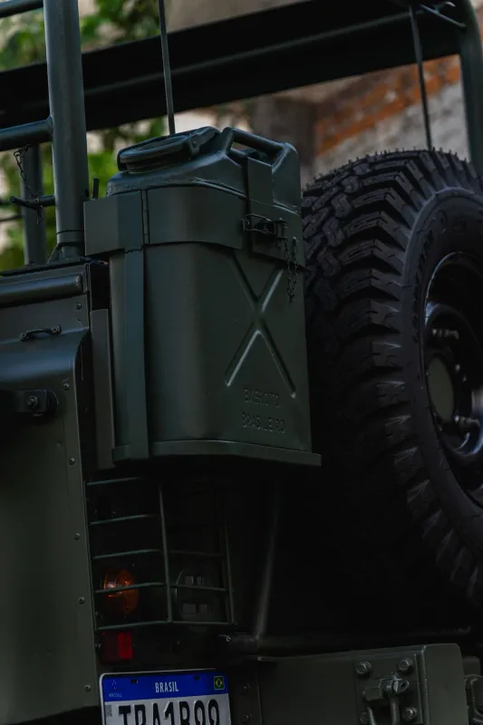 avv-land-rover-defender-venda-7b0351c-imagem-005