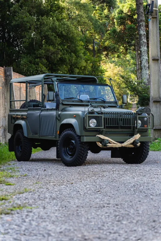 avv-land-rover-defender-venda-7b0351c-imagem-007