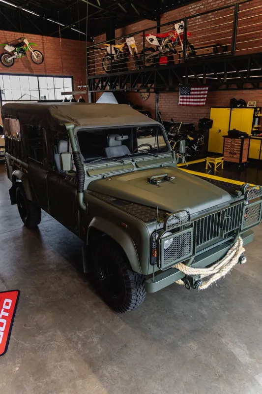 avv-land-rover-defender-venda-7b0351c-imagem-009