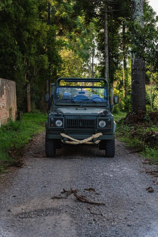 avv-land-rover-defender-venda-7b0351c-imagem-013