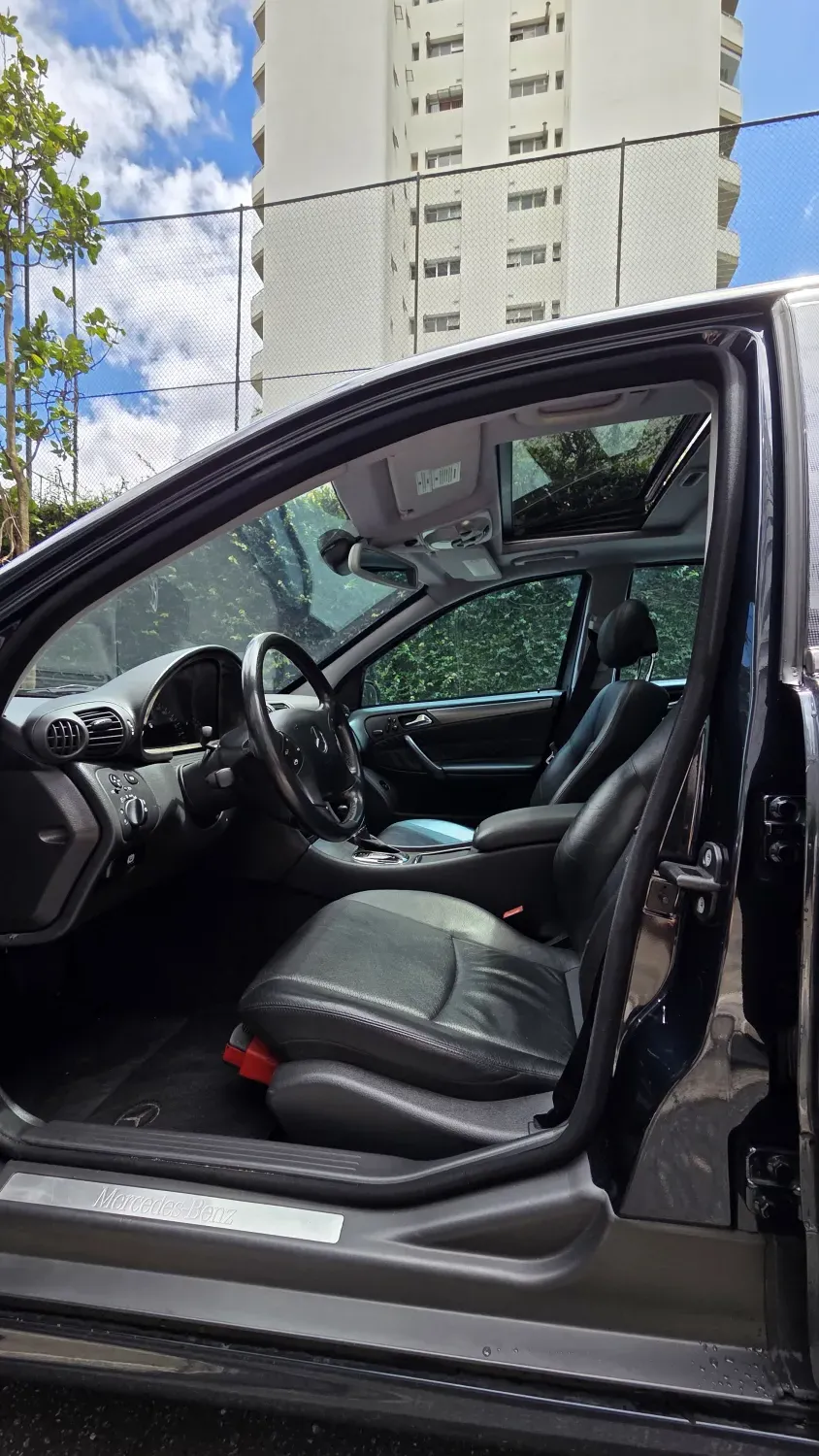 avv-mercedes-benz-c320-venda-b0091b0-imagem-006