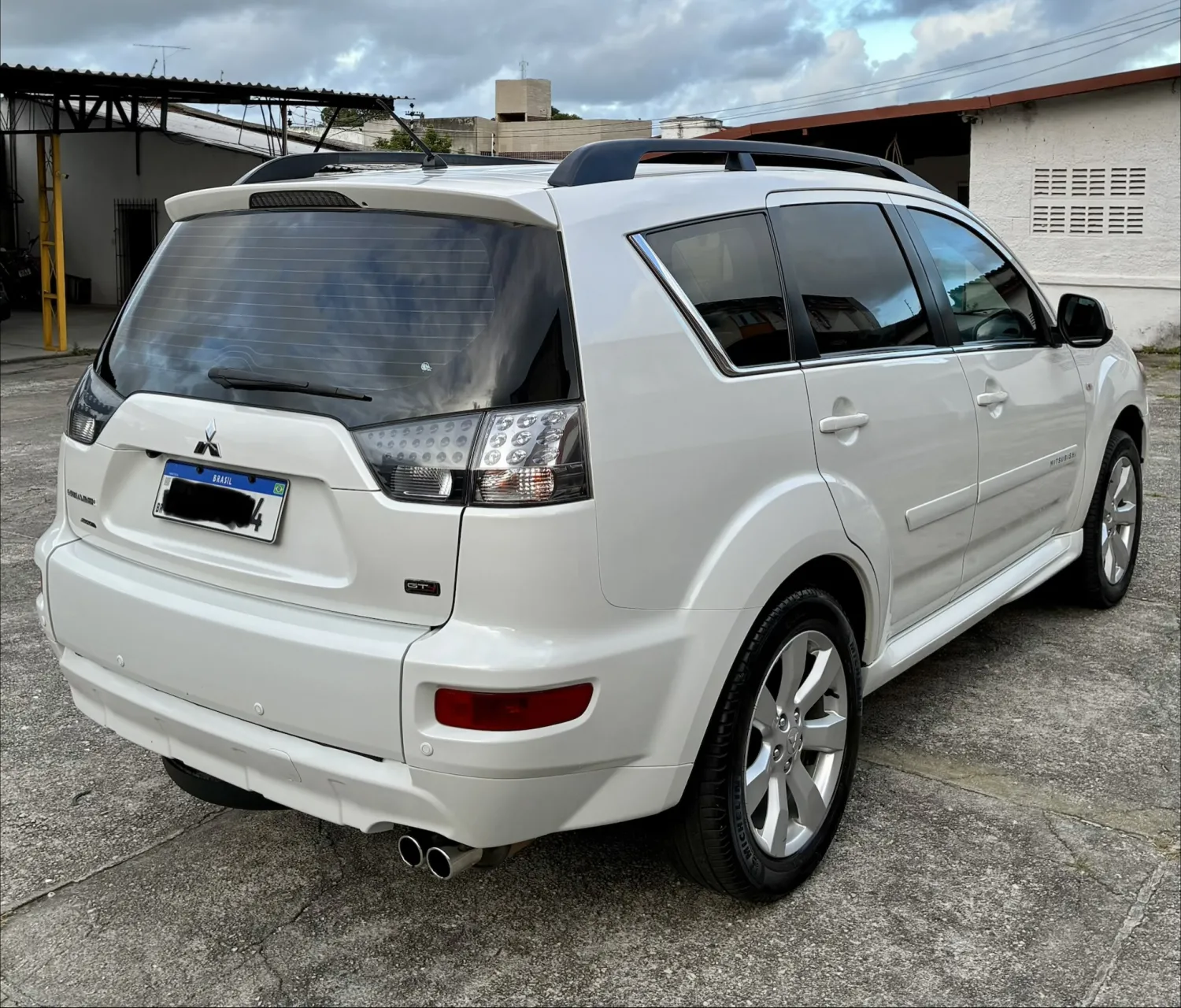 q60q3hf-imagem-003