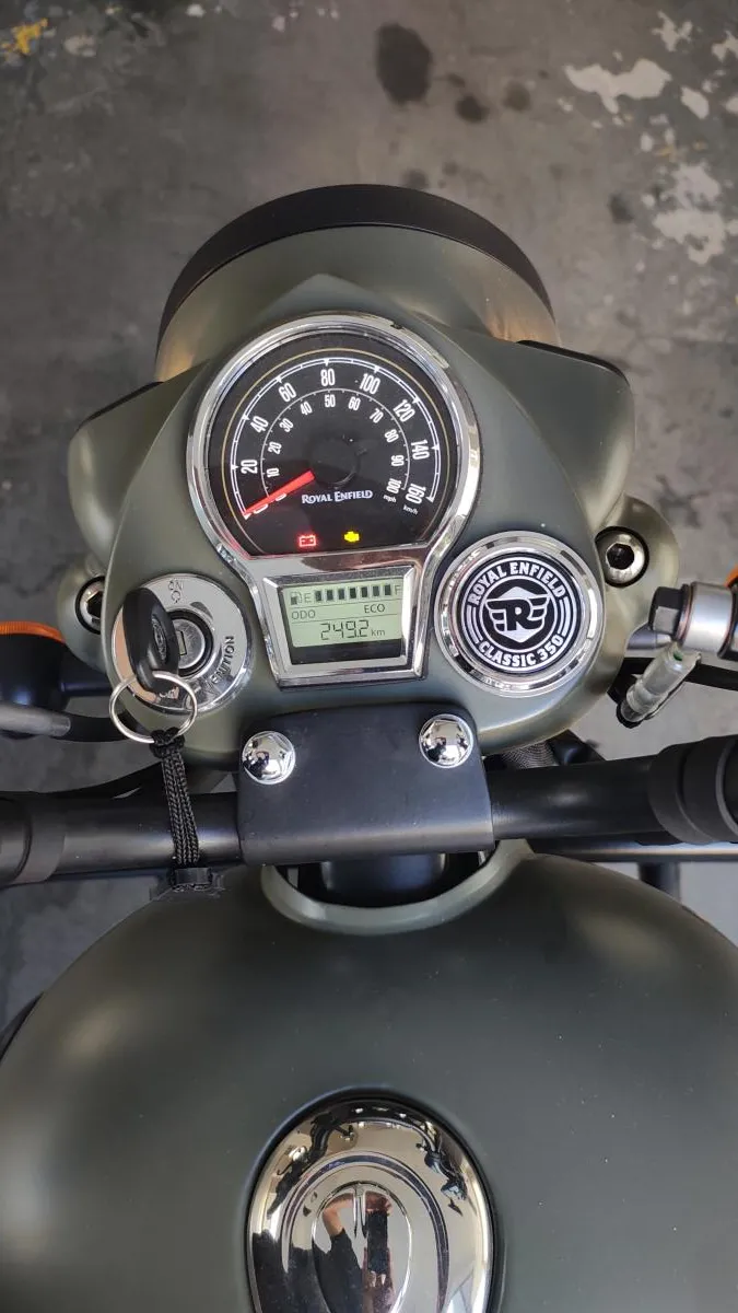 avv-royal-enfield-classic-350-classic-venda-70mss0p-imagem-003