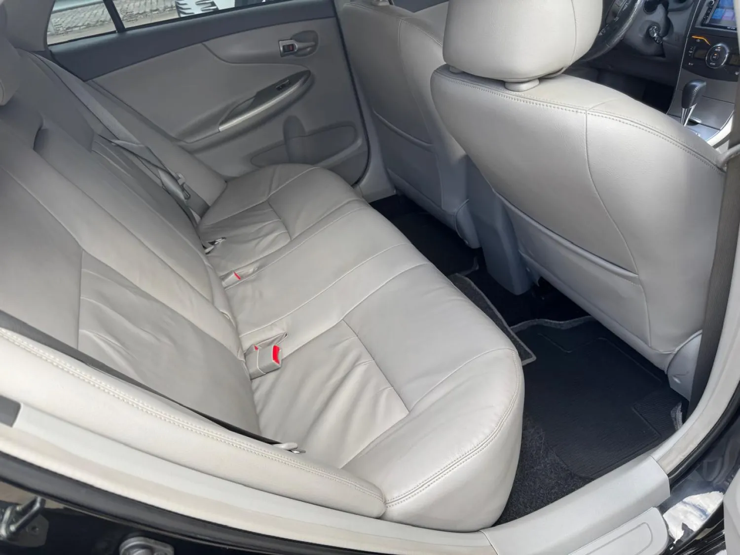 avv-toyota-corolla-venda-c58d27f-imagem-019