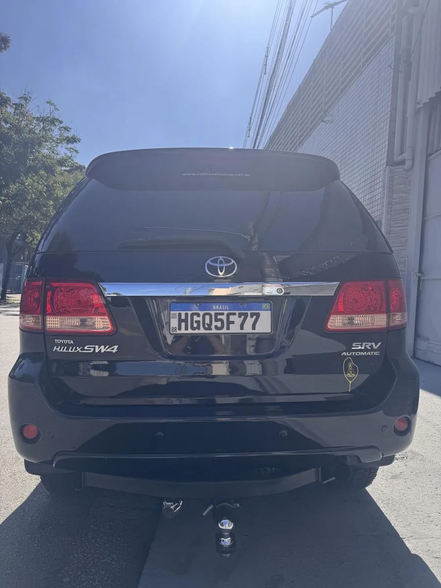 avv-toyota-hilux-sw4-srv-venda-5wj7jzr-imagem-004
