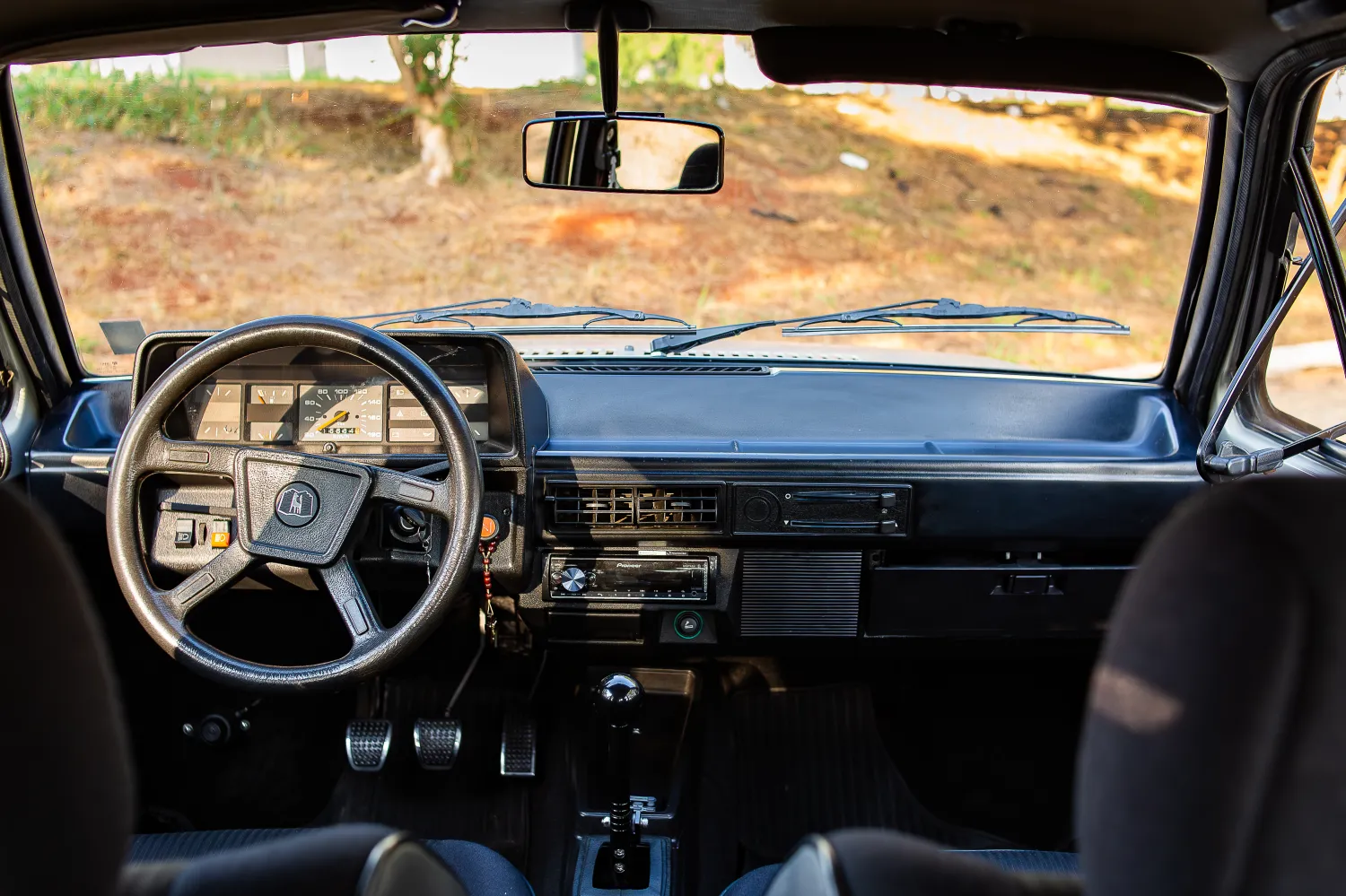 avv-volkswagen-1600-venda-f543ac8-imagem-004