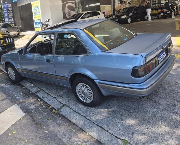 avv-volkswagen-apollo-gls-venda-7eigbwn-imagem-002
