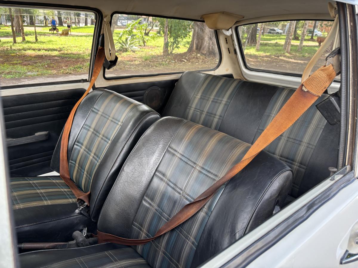 avv-volkswagen-braslia-standard-venda-7817d71-imagem-018