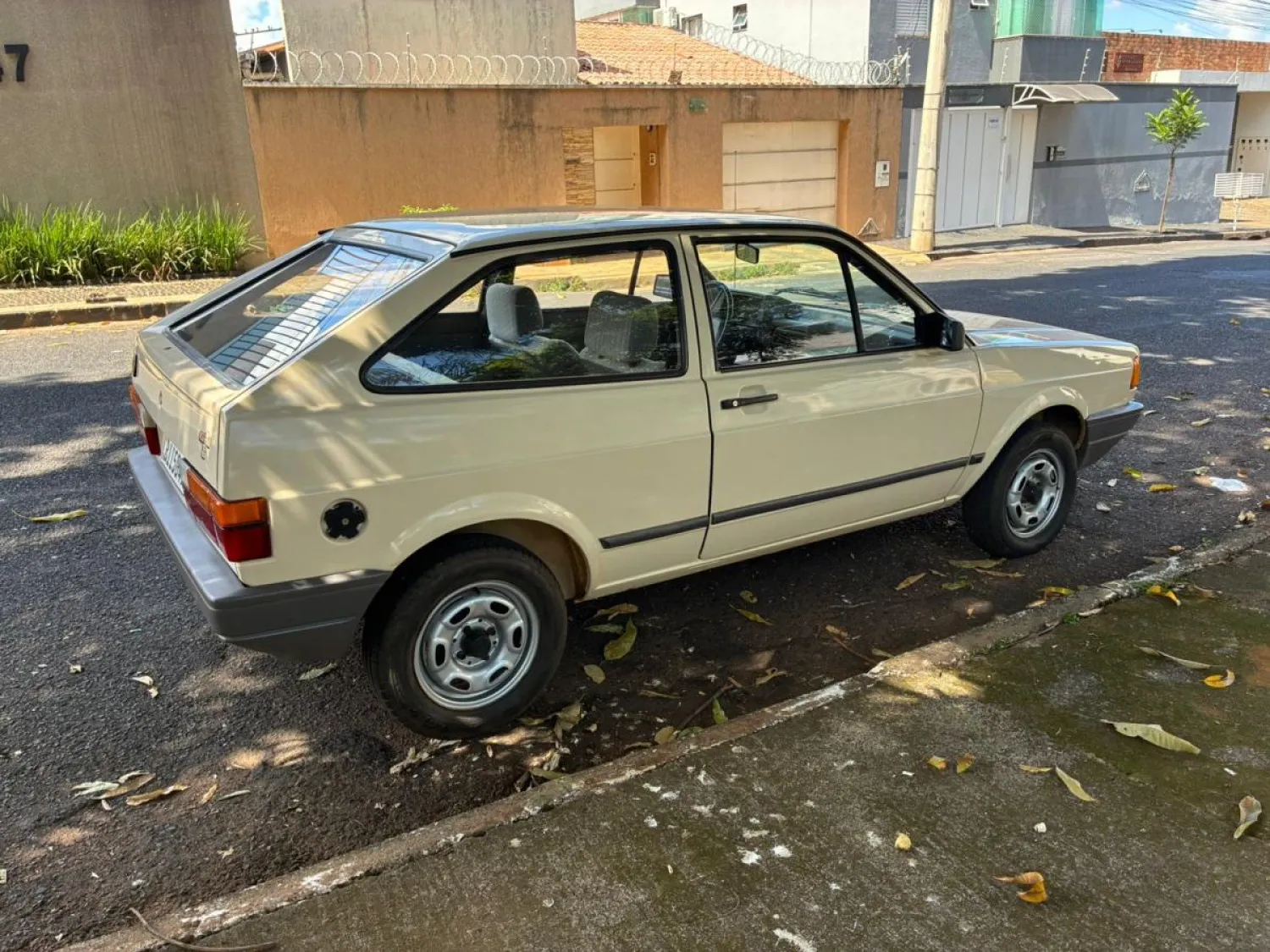 avv-volkswagen-gol-1000-venda-9fcmufd-imagem-002