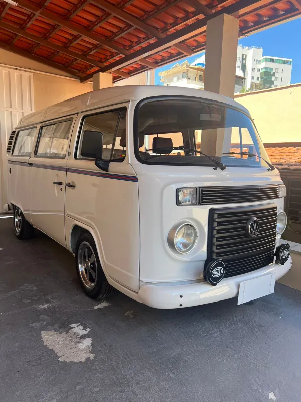 avv-volkswagen-kombi-1-4-flex-stander-venda-tre1vf3-imagem-002