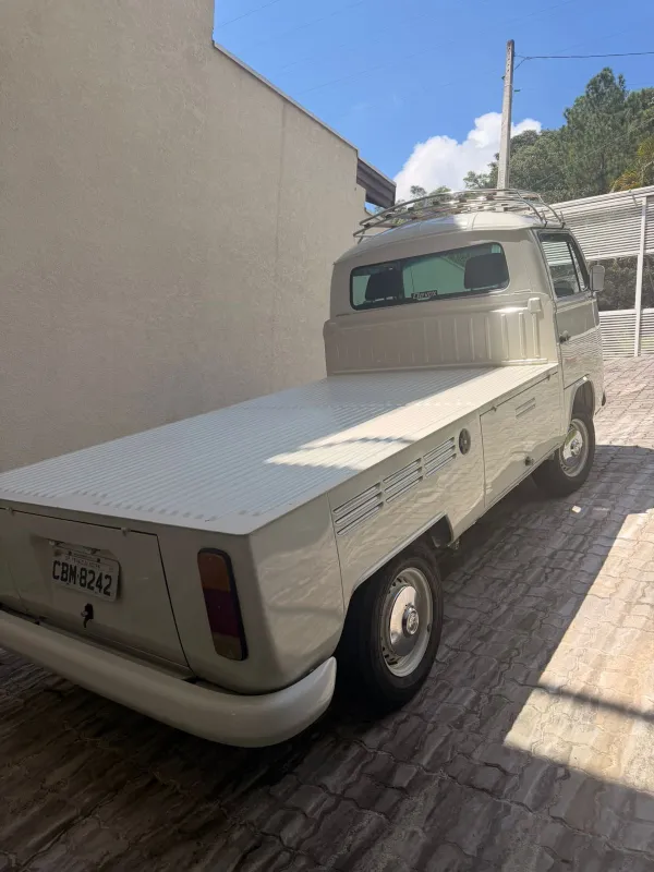 avv-volkswagen-kombi-cabrita-venda-pb2qm57-imagem-004