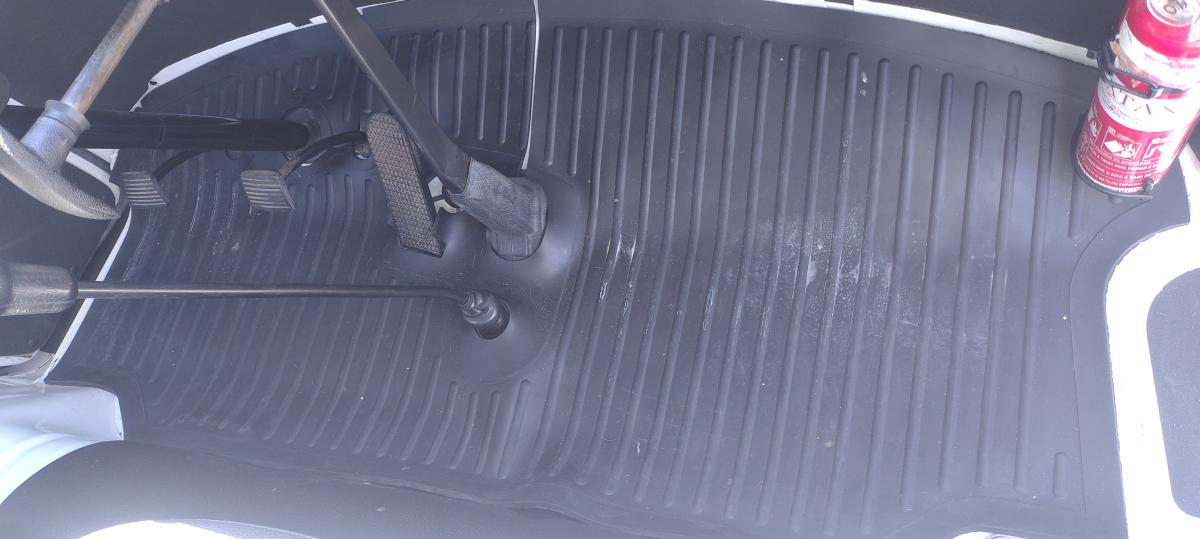 avv-volkswagen-kombi-caminhoneta-venda-fhl5dol-imagem-005