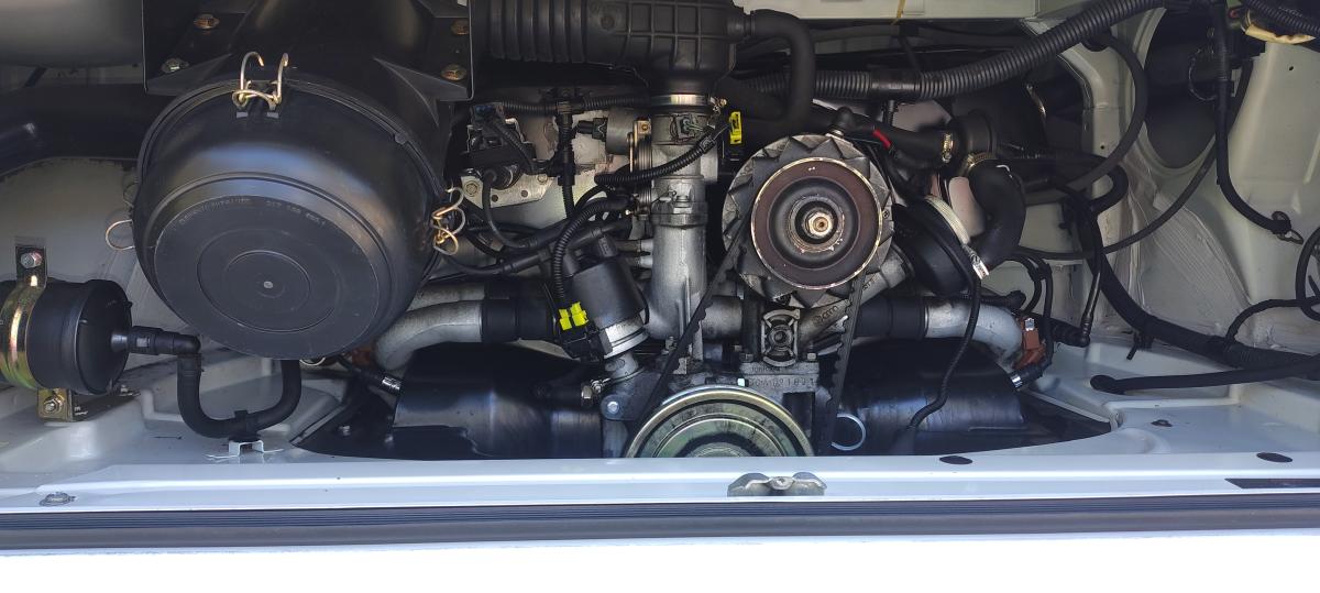 avv-volkswagen-kombi-caminhoneta-venda-fhl5dol-imagem-012