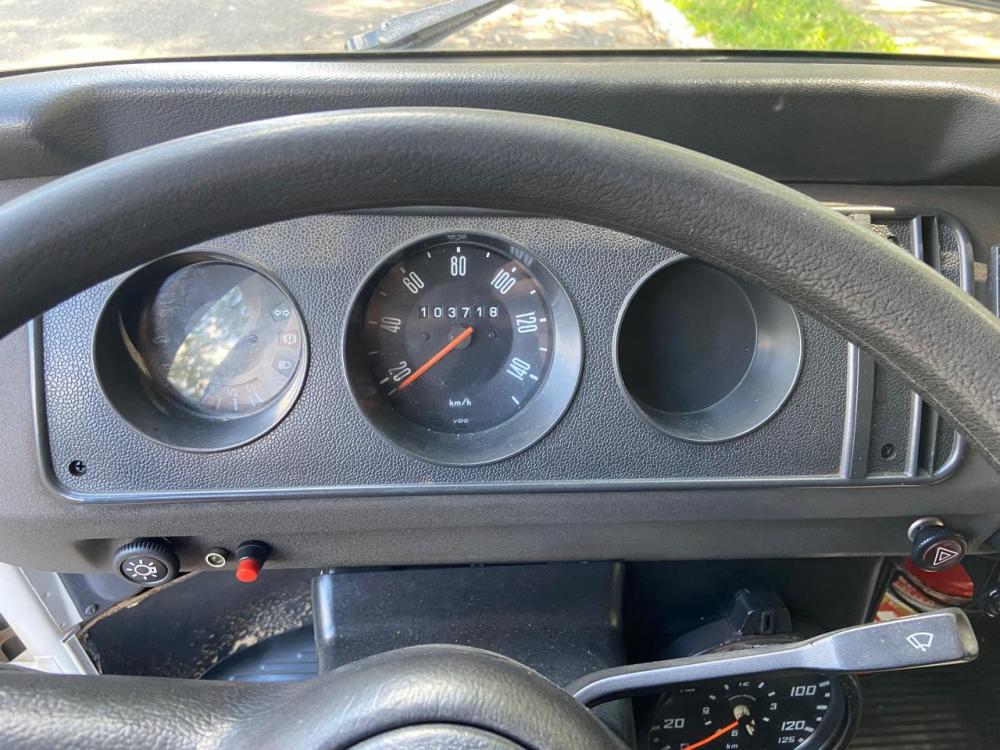 avv-volkswagen-kombi-escolar-15-lugares-venda-85mnowx-imagem-002